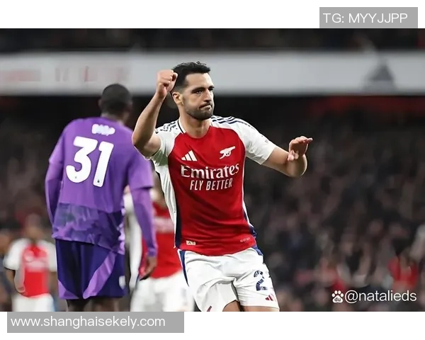 英超巅峰对决：阿森纳领头羊需全力以赴迎战强敌